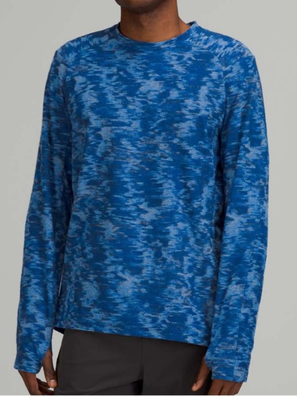 Lululemon Surge Warm Crew Data Rush Mini Jacquard Chambray Mineral Blue
Size: M